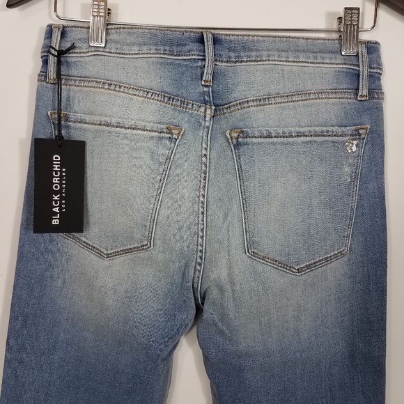 Black Orchid High Rise Step Fray Hem Jeans Light - Picture 5 of 8